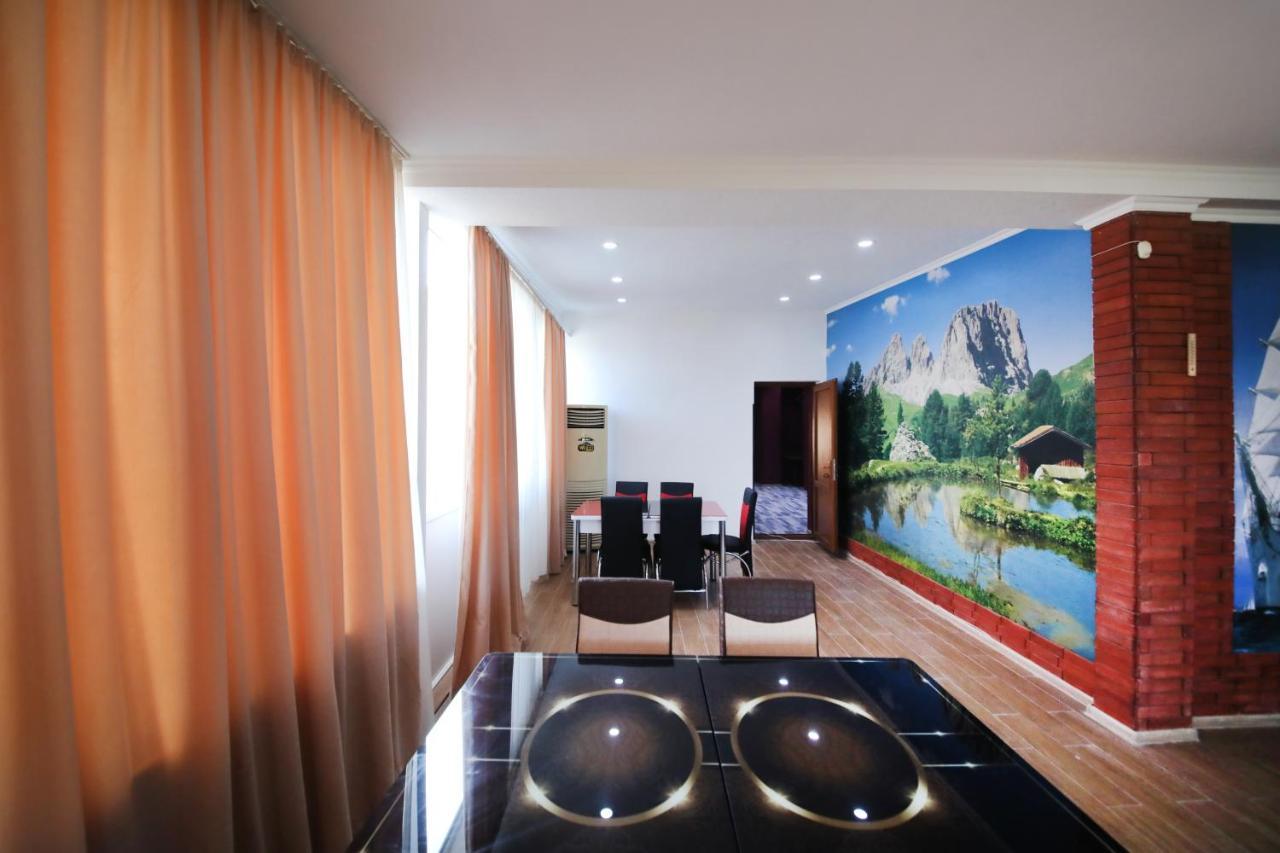Hotel Tamari Kutaisi Esterno foto